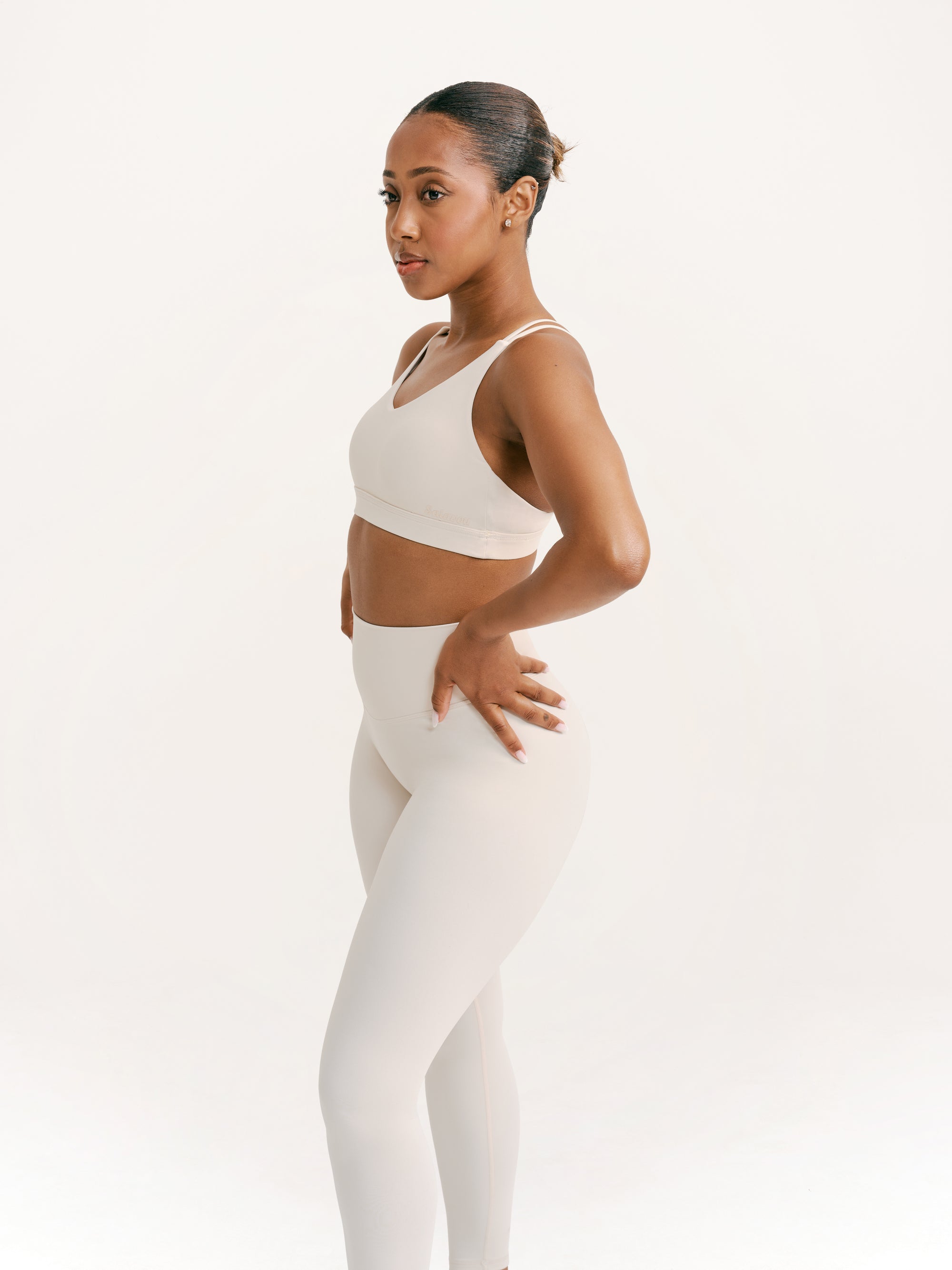 Signature Silhouette Leggings Beige