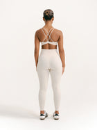 Signature Silhouette Leggings Beige